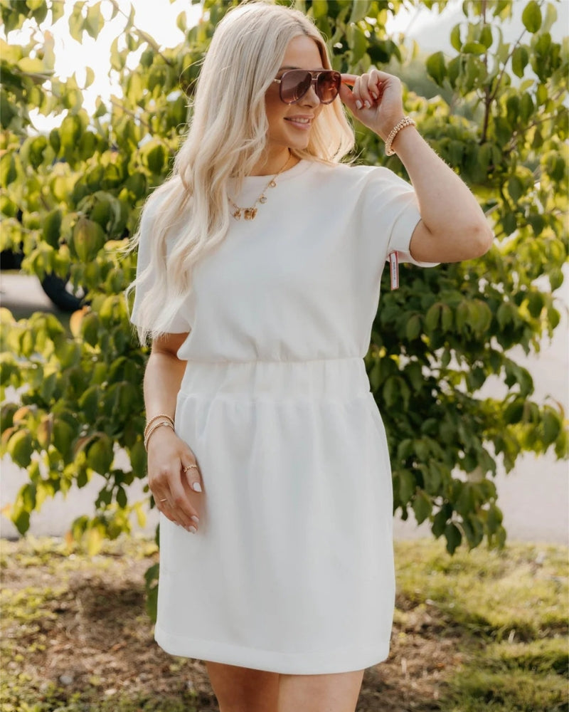 MANAIA - STYLISH AND COMFORTABLE DRESS