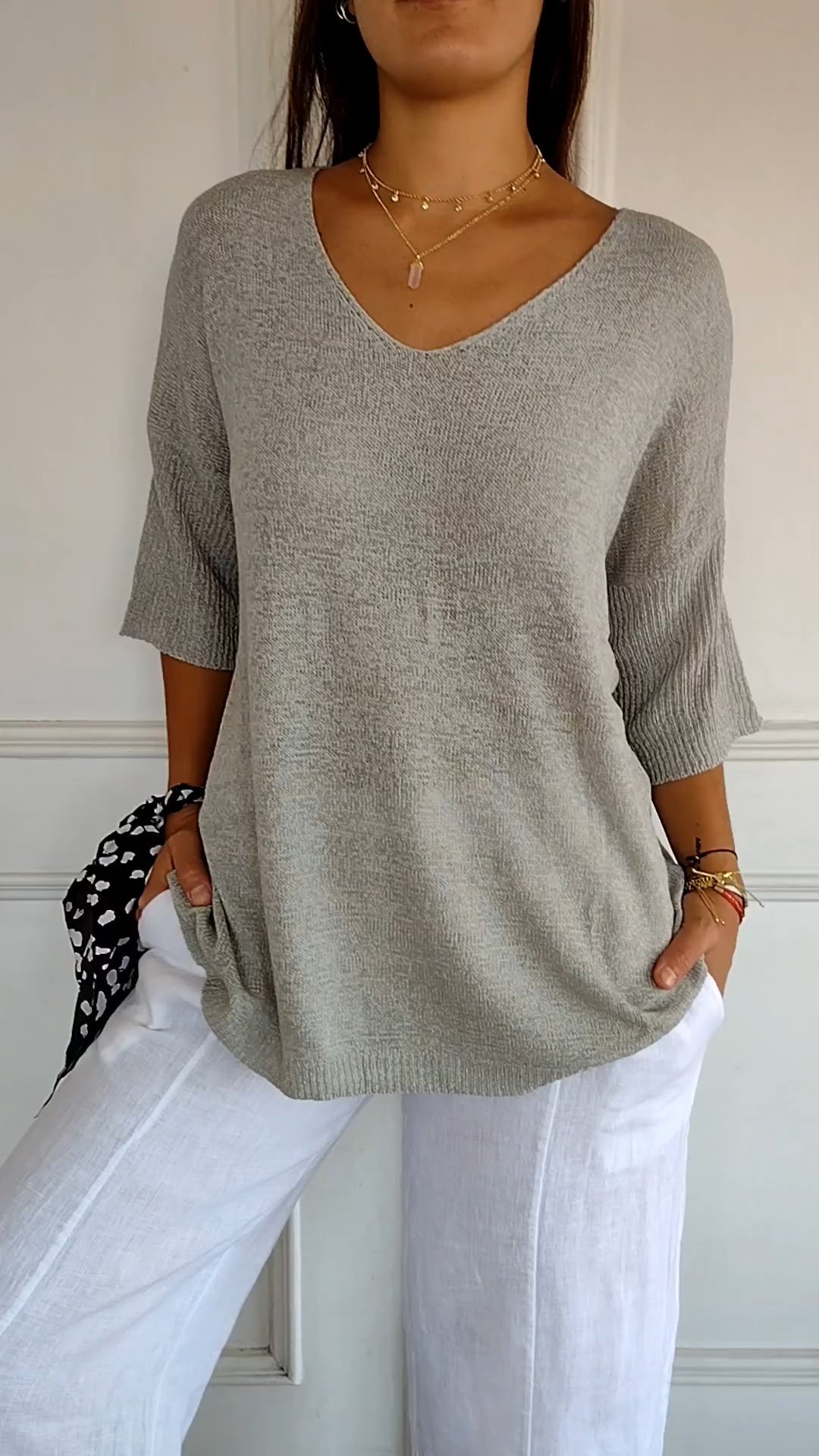 Anna - Knitted V-Neck T-Shirt