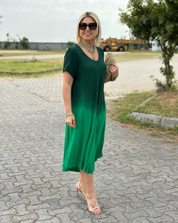Liora™ – Lightweight dress with soft colour transitions