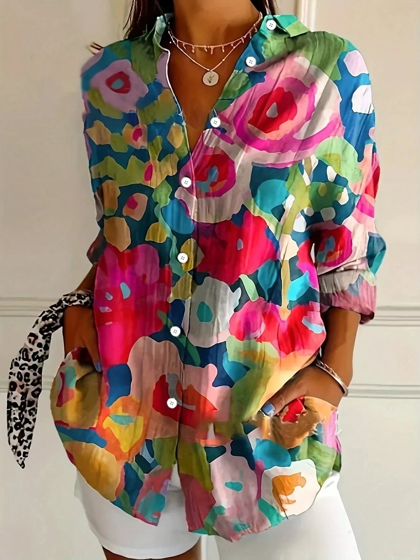Annika - Colourful Blouse with Playful Pattern