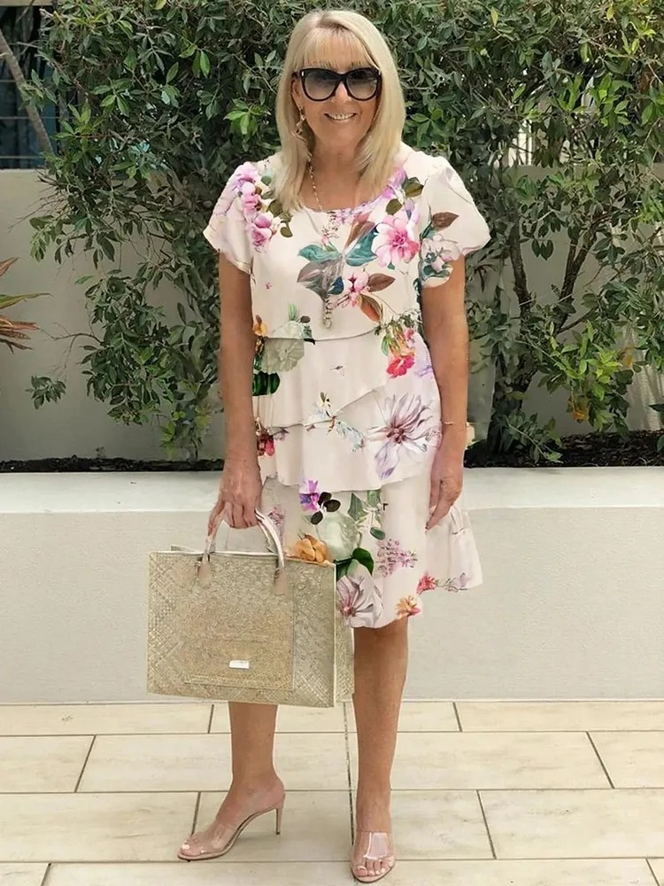 Isabel - Elegant Floral Maxi Dress