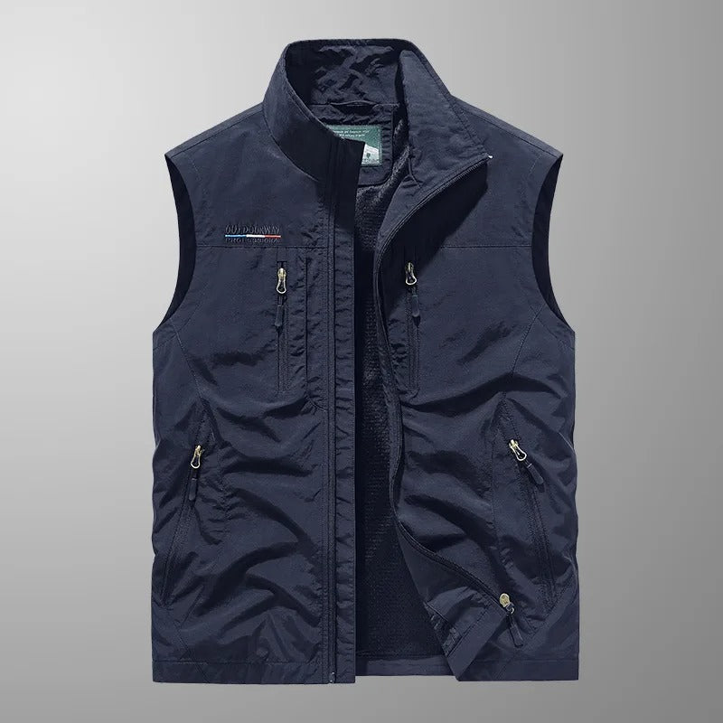 Hermann™ - Airy cargo sleeveless jacket with multiple pockets