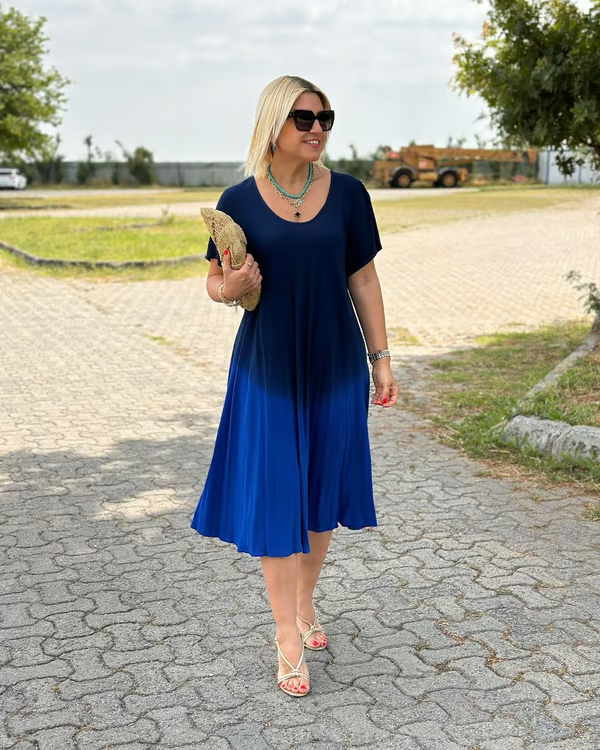 Liora™ – Lightweight dress with soft colour transitions