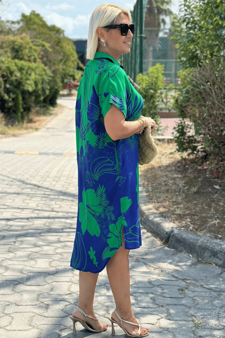 Naomi – Floral Pattern Dress