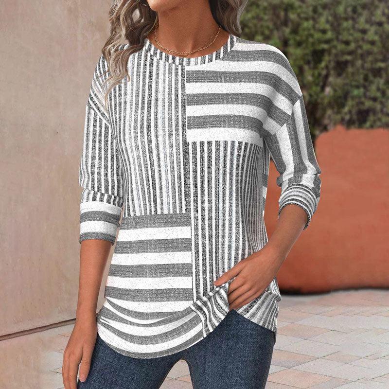 Sophie – Striped Blouse with a Trendy Twist