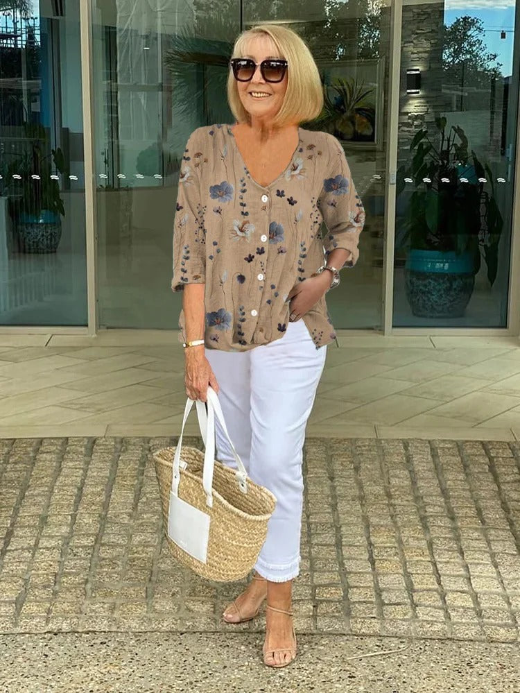 Dorothea - Elegant Floral Blouse