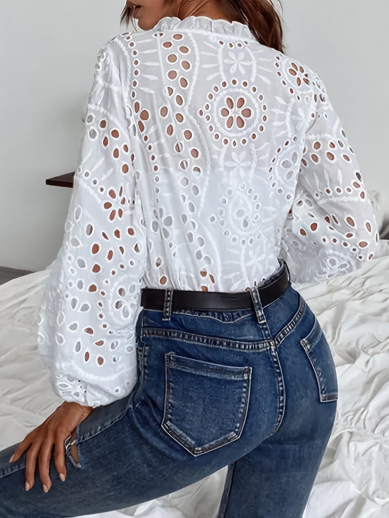 Roselina – Embroidered Blouse