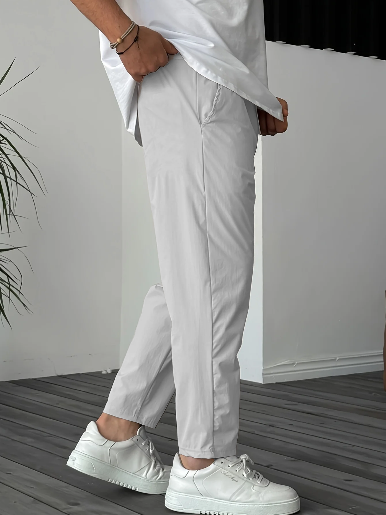 Essential tapered trousers with drawstring