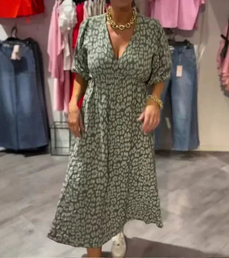 Mira – Dress with a Beautiful Print