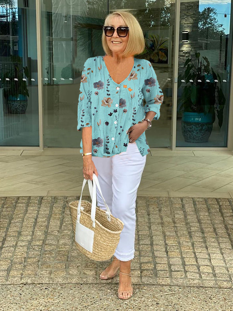 Dorothea - Elegant Floral Blouse