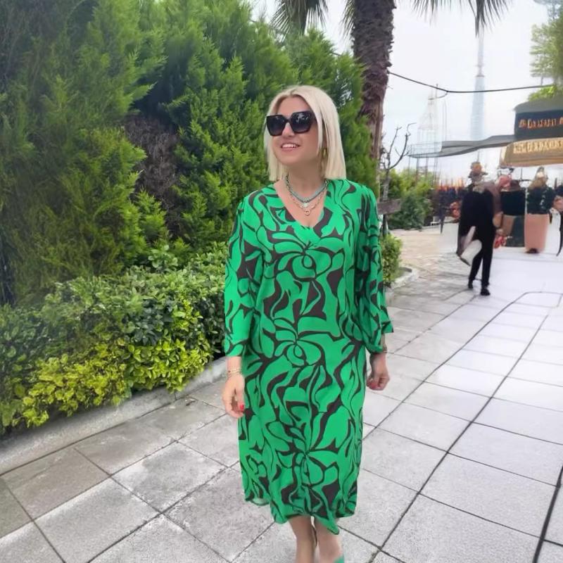 Lina – Elegant Dress